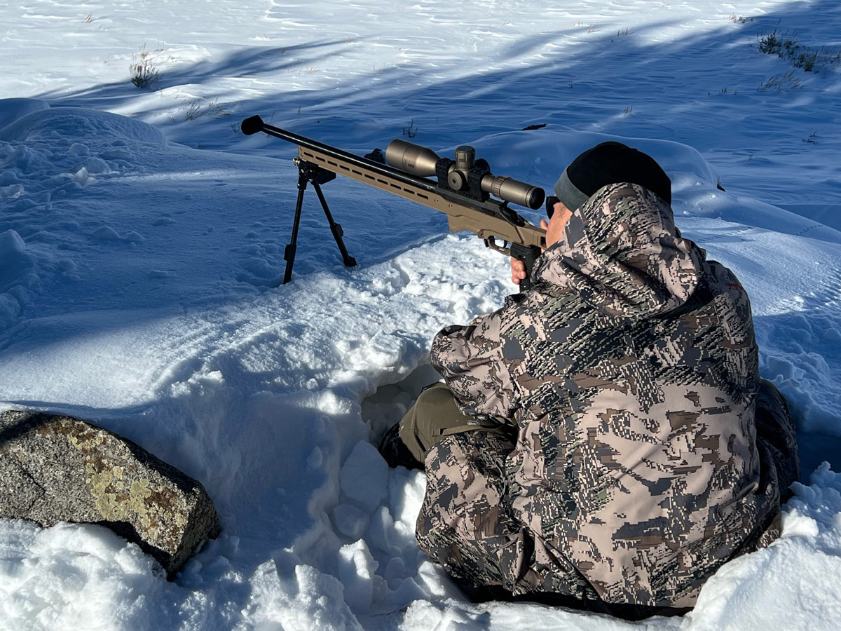 Shooting in a foot of snow. CKYE-POD and MDT ACC Chassis System.